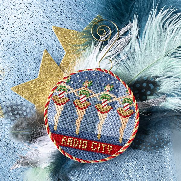 A New York Holiday - Radio City Rockettes - Image 2