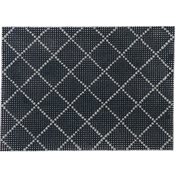 Bitsy Flat Black Quilted